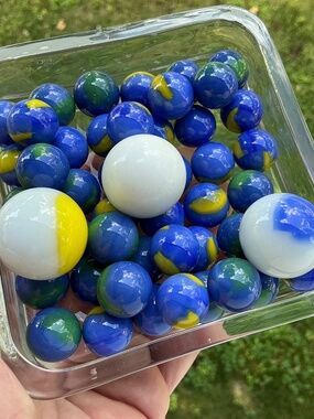 Vacor Blue Dolphin Glass Marbles 45 Players & 3 Shooters Vintage & Modern